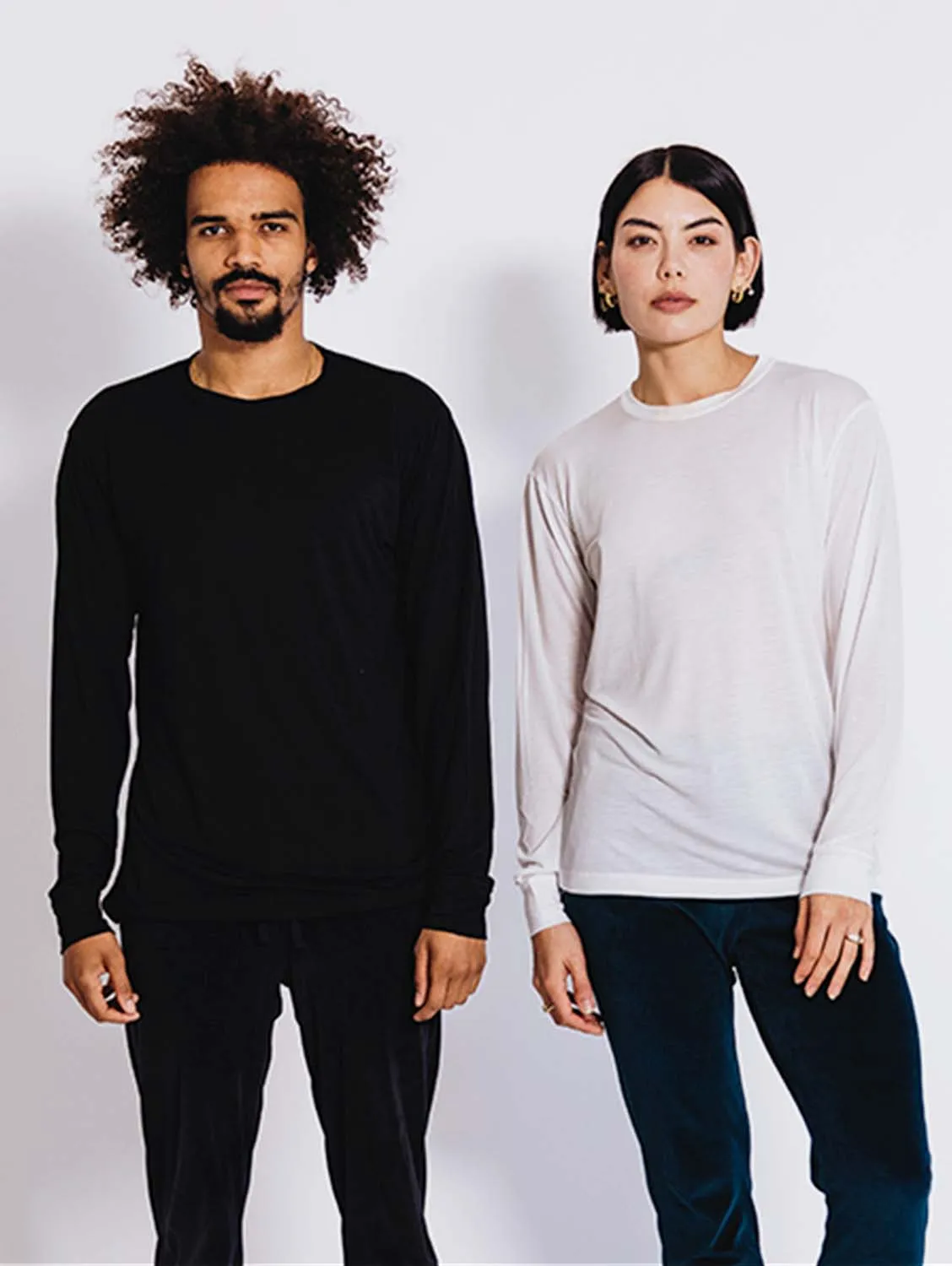 Lightweight Unisex Lenzing Long Sleeve T-Shirt | Jet Black